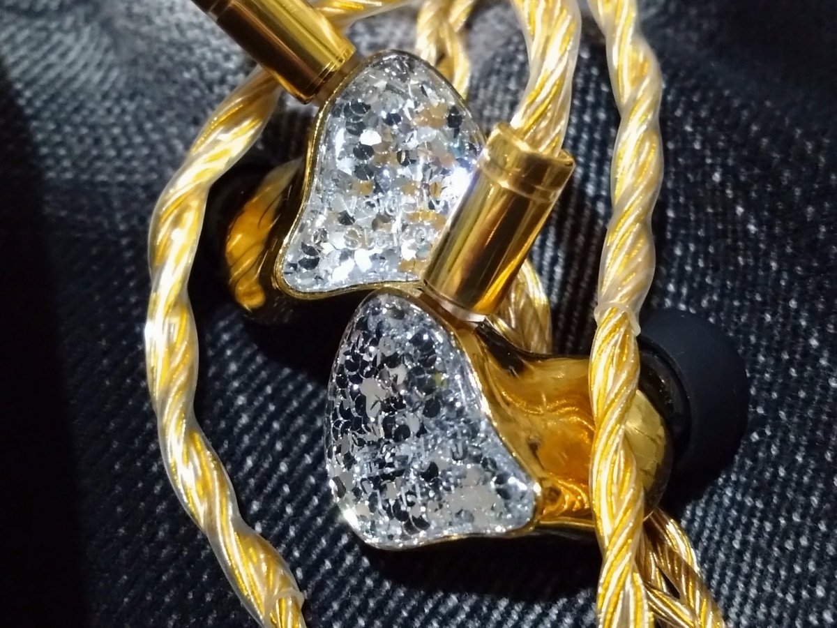 EarAcoustic Audio VSA-LTDはいいぞ～