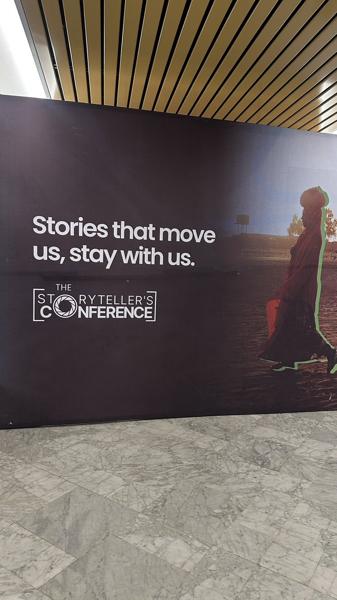 mrtosinolomu's tweet image. 💭 “I go cut my coat oversize this year”

📸 @ademolaniran1 🙌🏽 
📍 #lensforgood