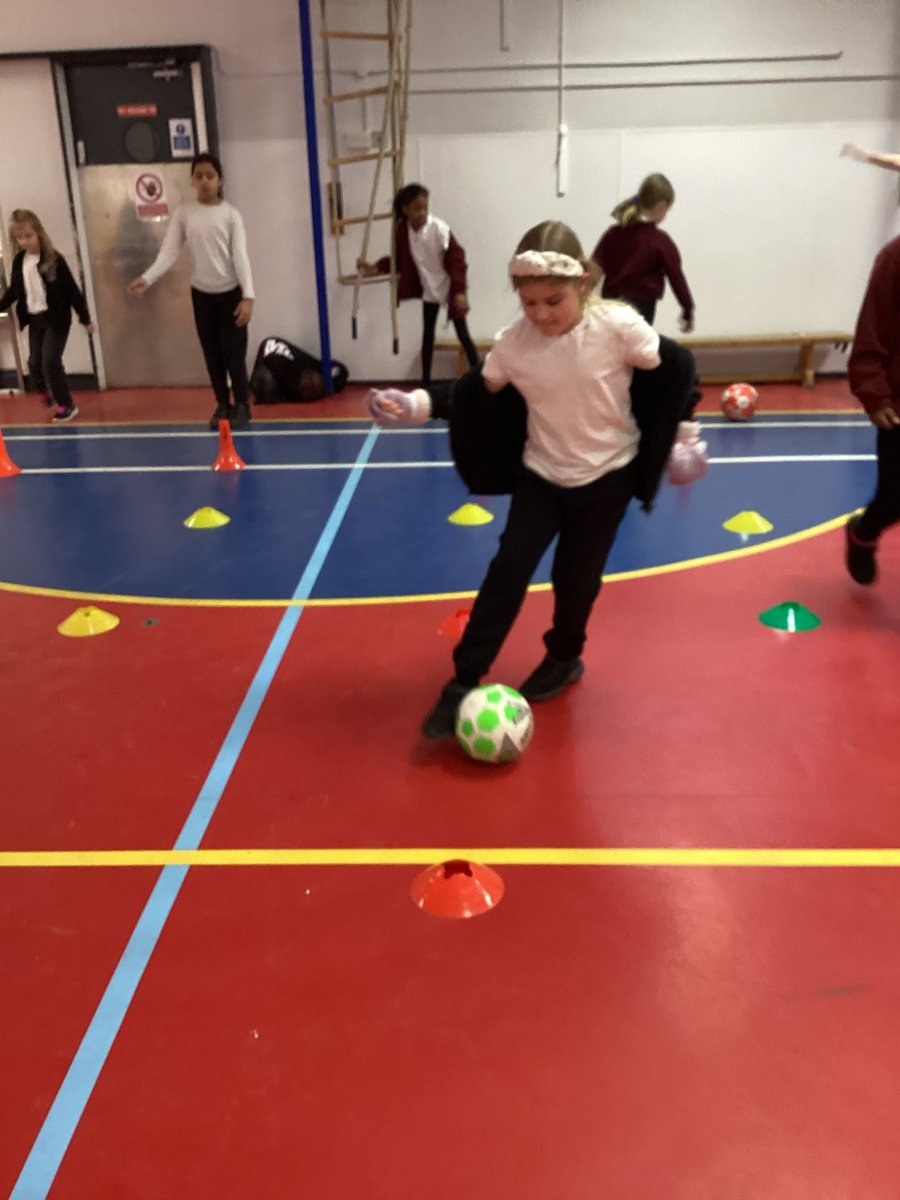 Every Wednesday after school, Mrs. G organizes a Football Club for girls. At these sessions, the girls have been learning and practicing a wide array of football skills and techniques, ranging from dribbling and passing to shooting and defending. 

#GirlsInSports #Empowerment