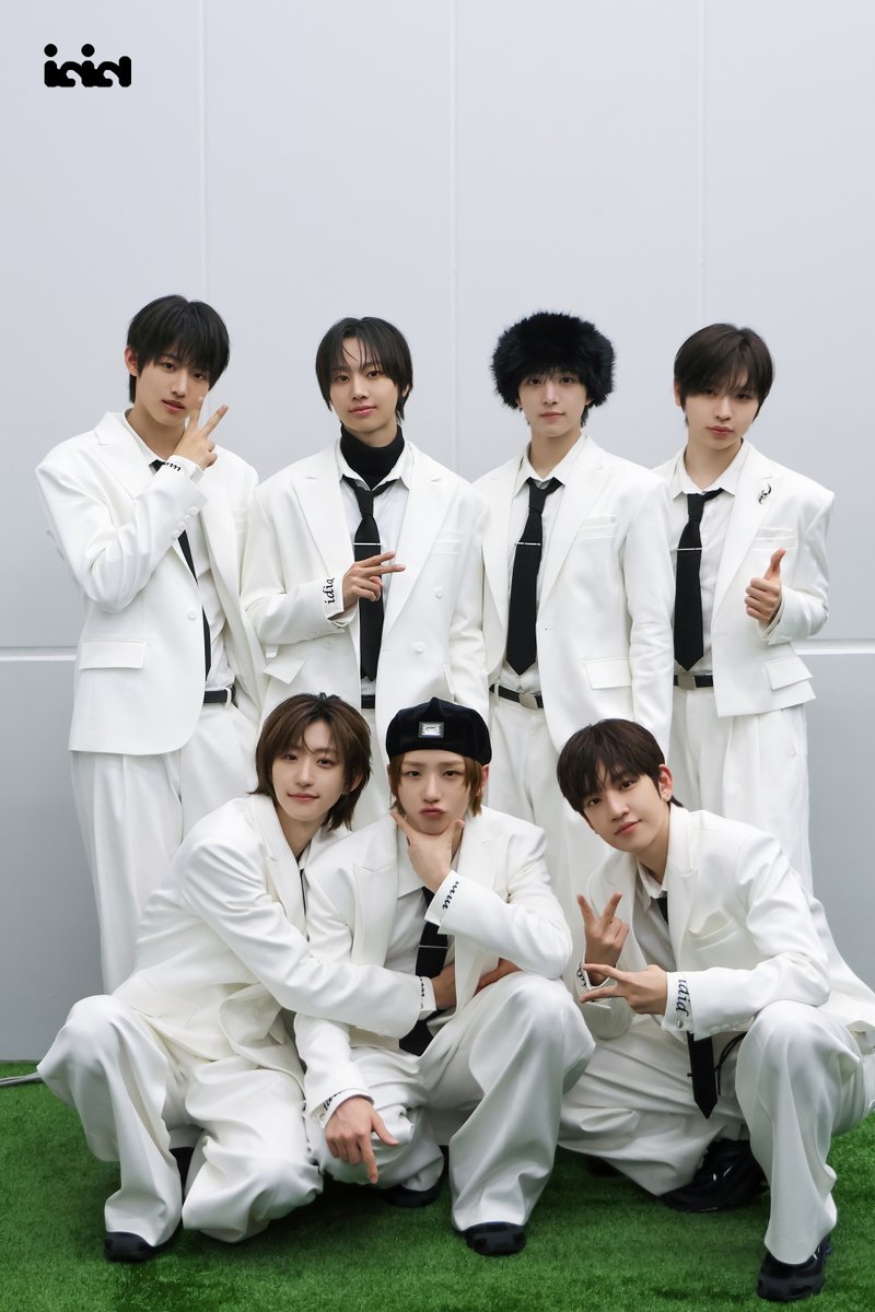 [📸] IDID 2025 MAMA AWARDS &amp;
2025 뮤직뱅크 글로벌 페스티벌 IN JAPAN Photo

💫 berriz.in/ko/idid/media/…

#IDID #아이딧