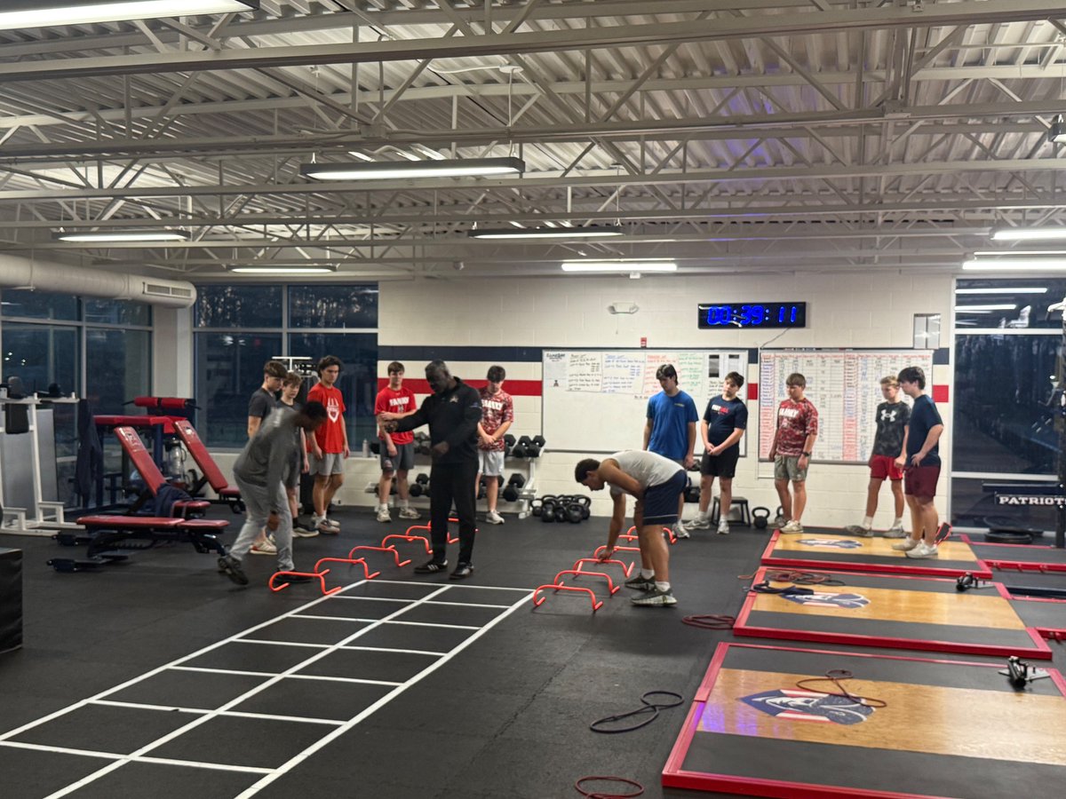 Parrott Academy Football tweet media