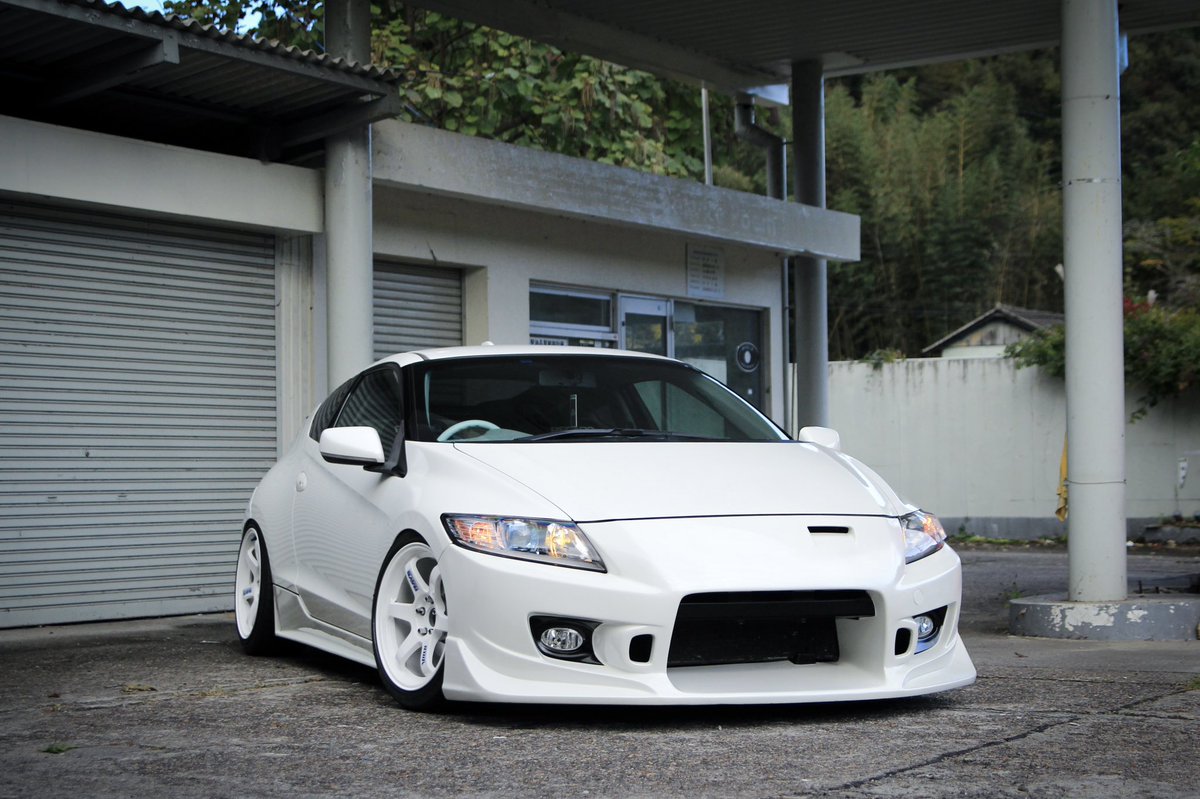 【SALE】
C-WEST フロントバンパー
だいぶ使い込みました、写真だから綺麗に見えてます...
ぱっと見は綺麗ですが、色々ボロあります.
引き取り限定で、場所は宮城県からです🙇‍♂️
詳しいお話はDMからお願いします.
要望あれば写真も撮ります📸
お値段は高ければ嬉しいですが、とりあえず35000円〜