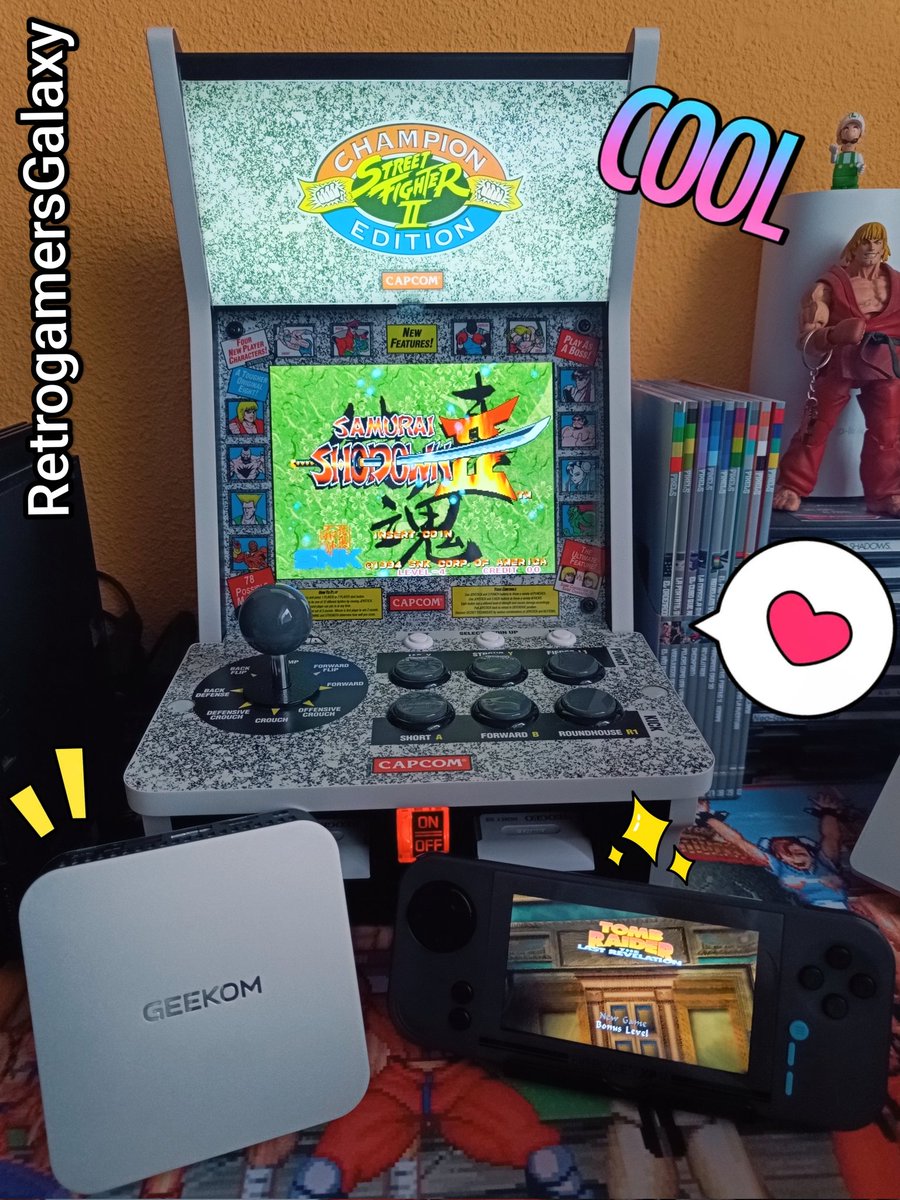 retrogamgalaxy's tweet photo. Vamos a sincerarnos, bajémonos del carro mayoritario del actual mercado del videojuego y descubramos la propuesta de "set up gamer" más completa en la actualidad. Y por lo mismo que cuesta una #PS5Pro...
¡MiniPC + Evercade! 😎
#GeekomA6, #EvercadeAlpha, #EvercadeEXPR https://t.co/DW06HOa4QF