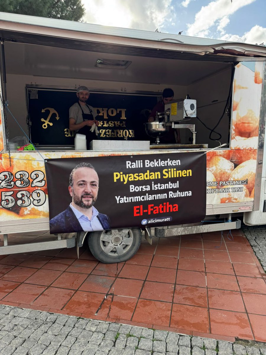 2025'te ralli beklerken eriyen portföylerin, stop olmayı bilmeyip batan hesapların, uzun vadeciyim deyip zararda bekleyenlerin anısına...

Lokmamızı döktürdük, duamızı ettik. Allah kabul etsin.

#bist100