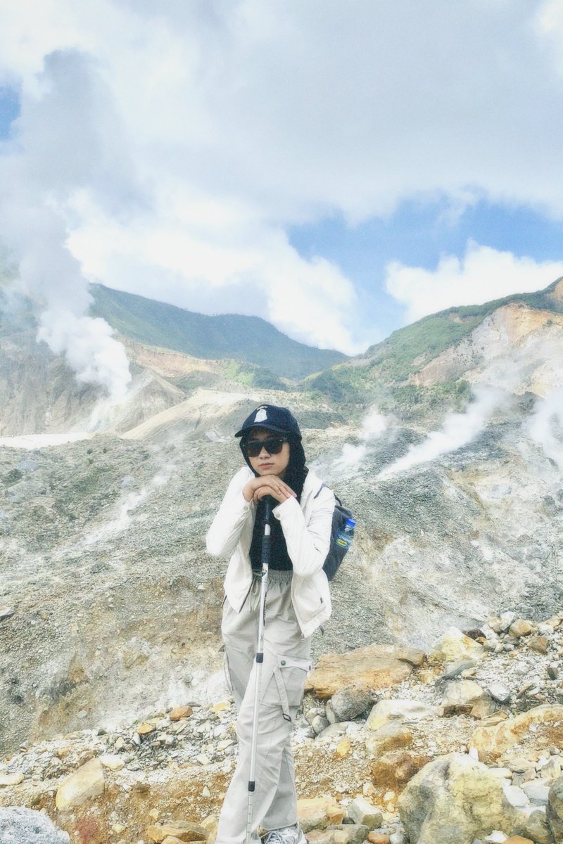 cutiehoonz's tweet image. yeay! hiking date⛰️🤍

#ENSD #ENGENESelcaDay #ENHYPEN #SUNGHOON #성훈 #ENHYPEN_SUNGHOON
@ENHYPEN_members