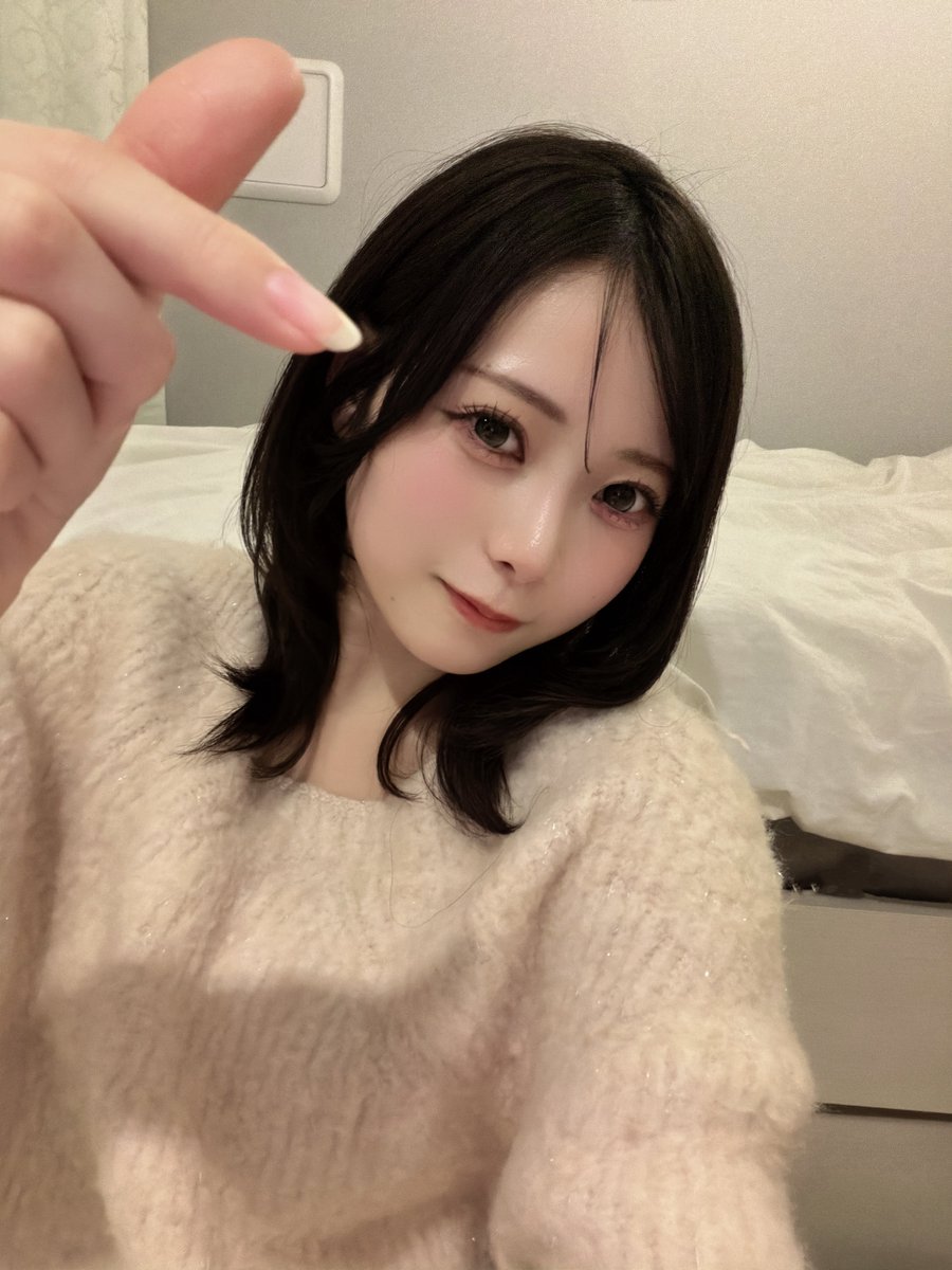 ももこちゃん、サインありがとう！これからもメンバー9人のことを