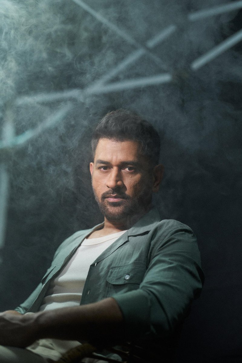 avigowariker's tweet photo. First #PostPackUpShot of 2026!
CaptainCool… AlwaysCool… 💥💥
@msdhoni https://t.co/Z6Aih1E6cu