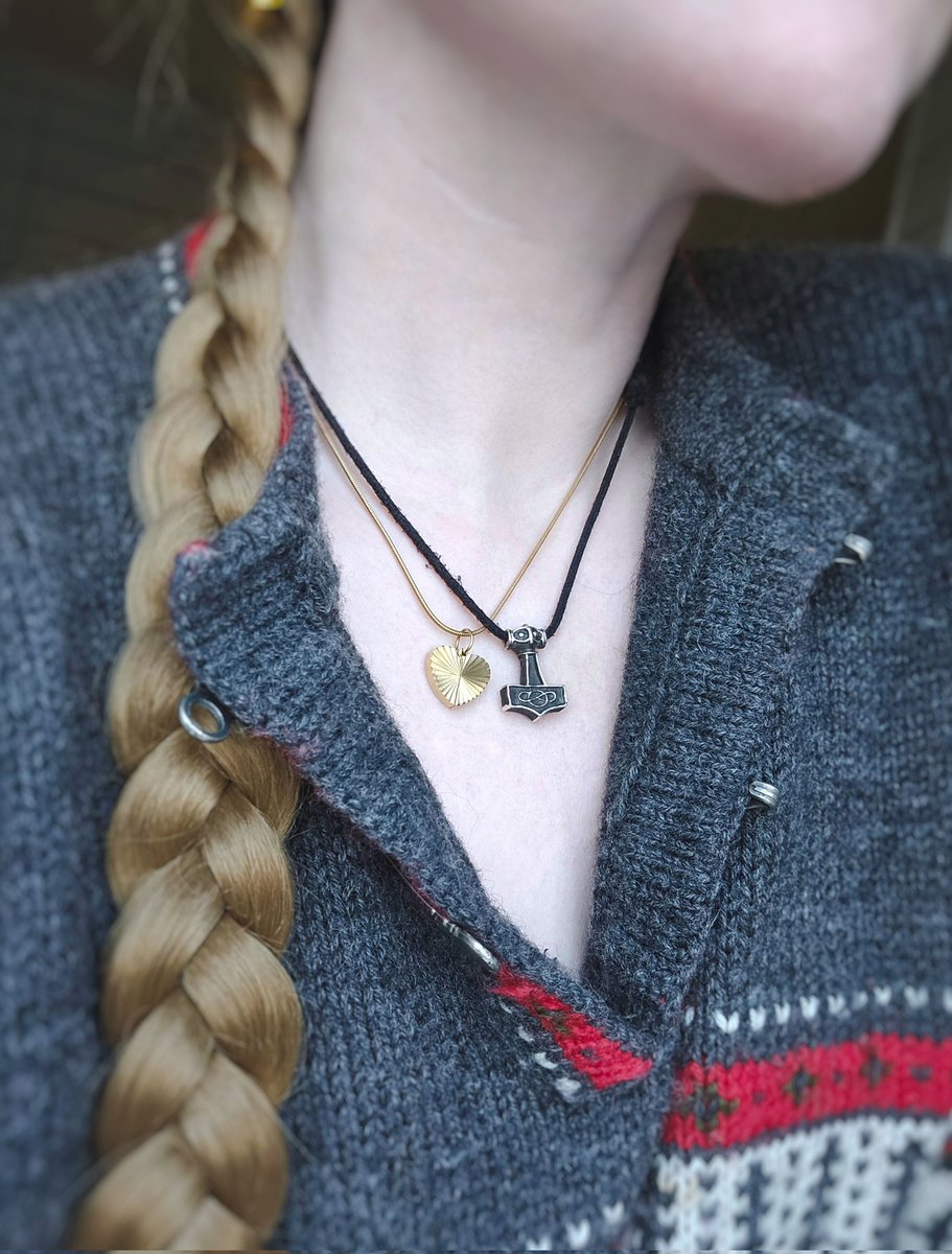 JordisGusting's tweet image. ⚡️ Hail Thor! ⚡️