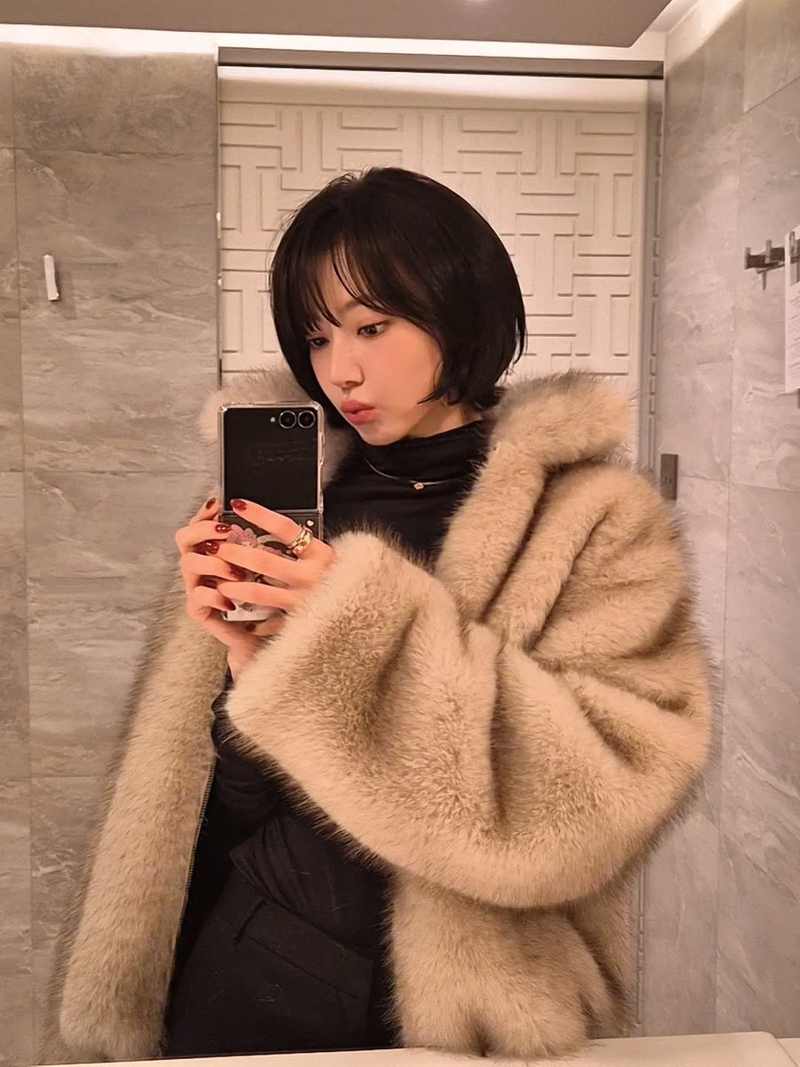 INSTAGRAM] 260108 | 39saku_chan 🎵 =LOVE - Tokubechu Shite