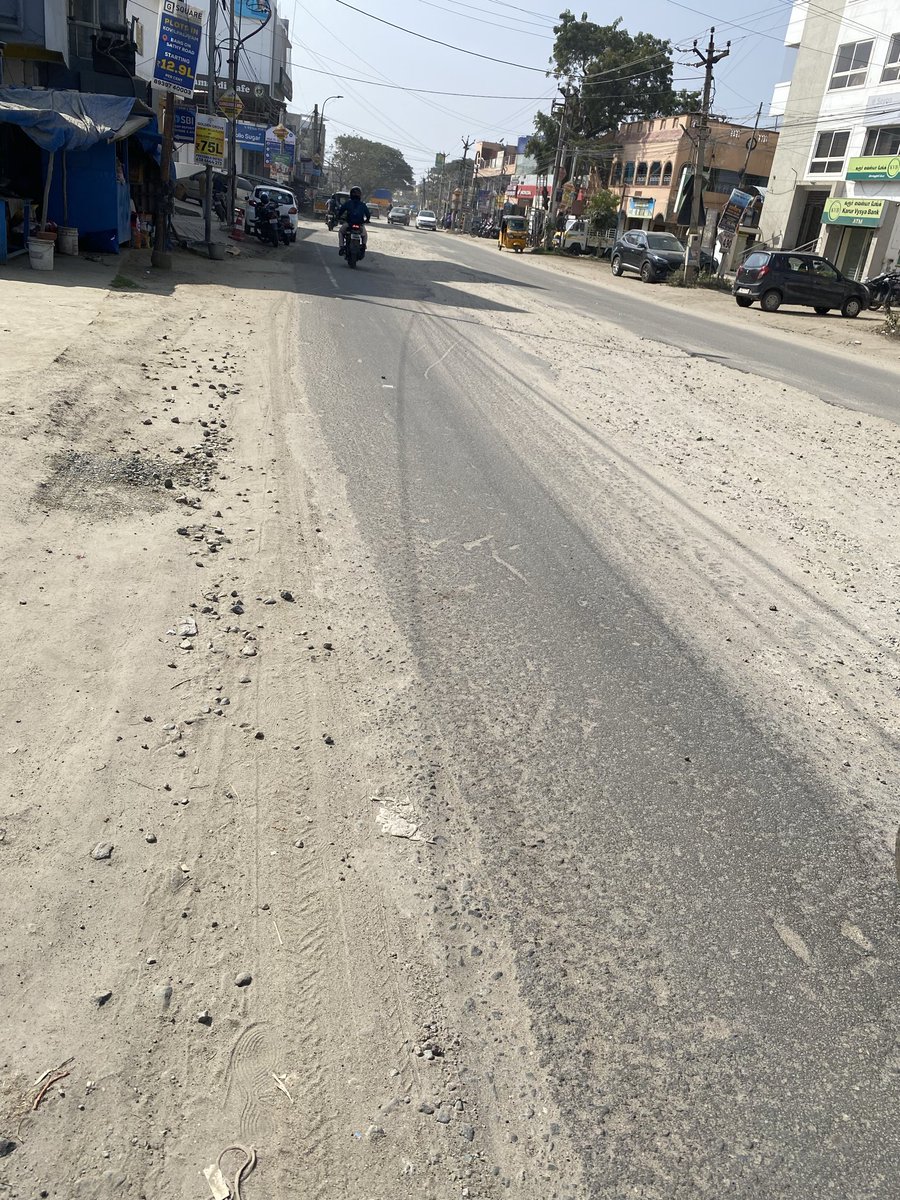 karthik20211234's tweet photo. @KN_NEHRU Sir, Coimbatore infrastructure is very very poor. Can you please visit once , I am not sure whether you will use these roads. We are using for many years. This is Vilankurichi main road , most of the roads are same case. I have raised many times but no action https://t.co/VReXplefgx