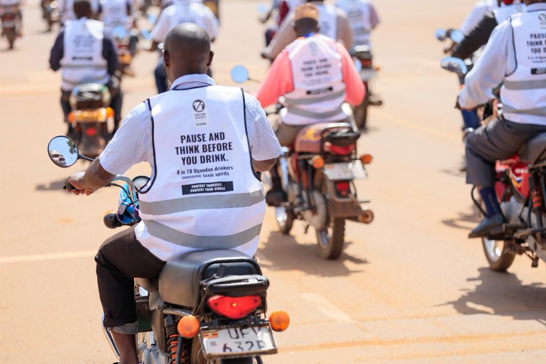 Reach A Hand Uganda tweet media