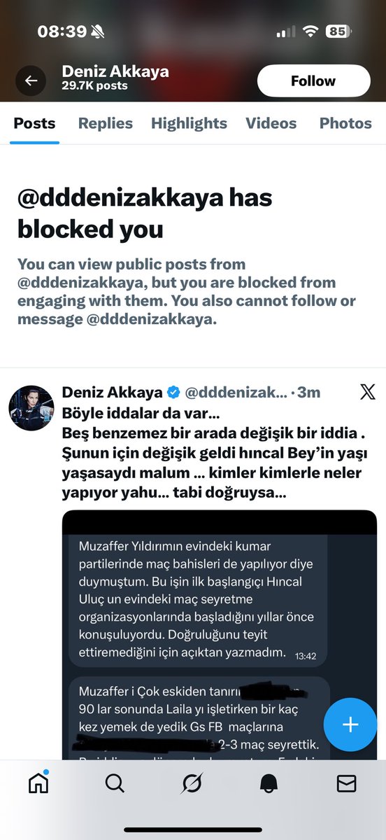 Ay kiyamam yaaa benide engellemis:))<a href="/dddenizakkaya/">Deniz Akkaya</a> ama ben sadece hala pembe mi diye sormustum:)) bide bana dallama demis. Ama istesende daldirmam sana. Old nasty saggy piece junk !!