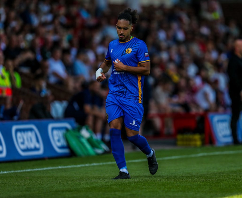 Miro pais tweet media