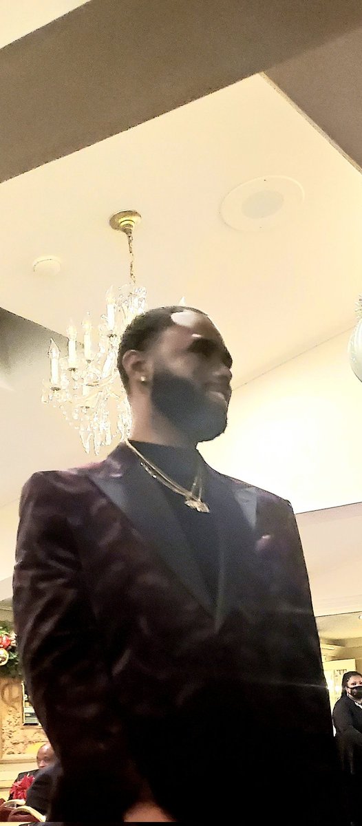 Sjkeepitreal's tweet photo. Twitter fam, show my Son some love..On this day @AllDaySJ_ was proudly introduced into this world as my 1st born. Son, I am so proud of the man you have become, a christian who keep GOD and Family 1st in your life. Happy born day Son, Love you !! Your Dad https://t.co/rq2Nd8W7Sp