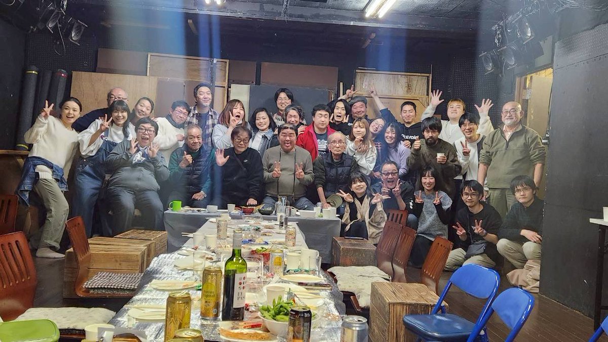 2026年いい年になる✨

だるま座の皆さんと #日本橋七福神巡り をしてまいりました！
独身時代の職場の近くの #魚久 で食事をし、
子どもたちの腹帯をいただいた #水天宮 でおみくじを引きました。
いつもの場所にだるま座メンバーがいる不思議。