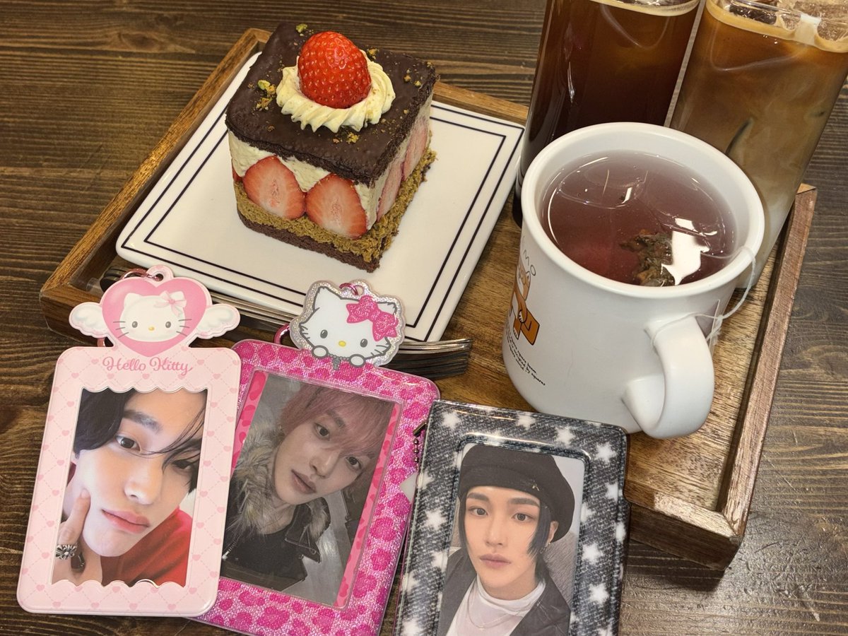 1binitar's tweet image. 두바이보다원빈