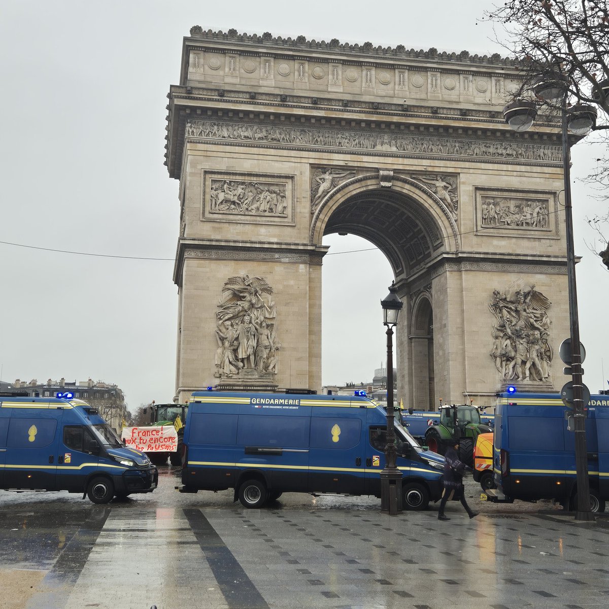 Des <a href="/Fragritwittos/">FranceAgritwittos♥️</a> dans la place ?