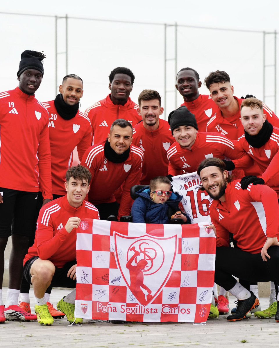 Hoy hemos recibido la visita de Adrián Campos, un niño con miopatía miotubular. Solo hay 11 casos que la padecen en España.

¡Ha sido un placer poder sacarte una sonrisa, Adrián! 🤍❤️💪🏽