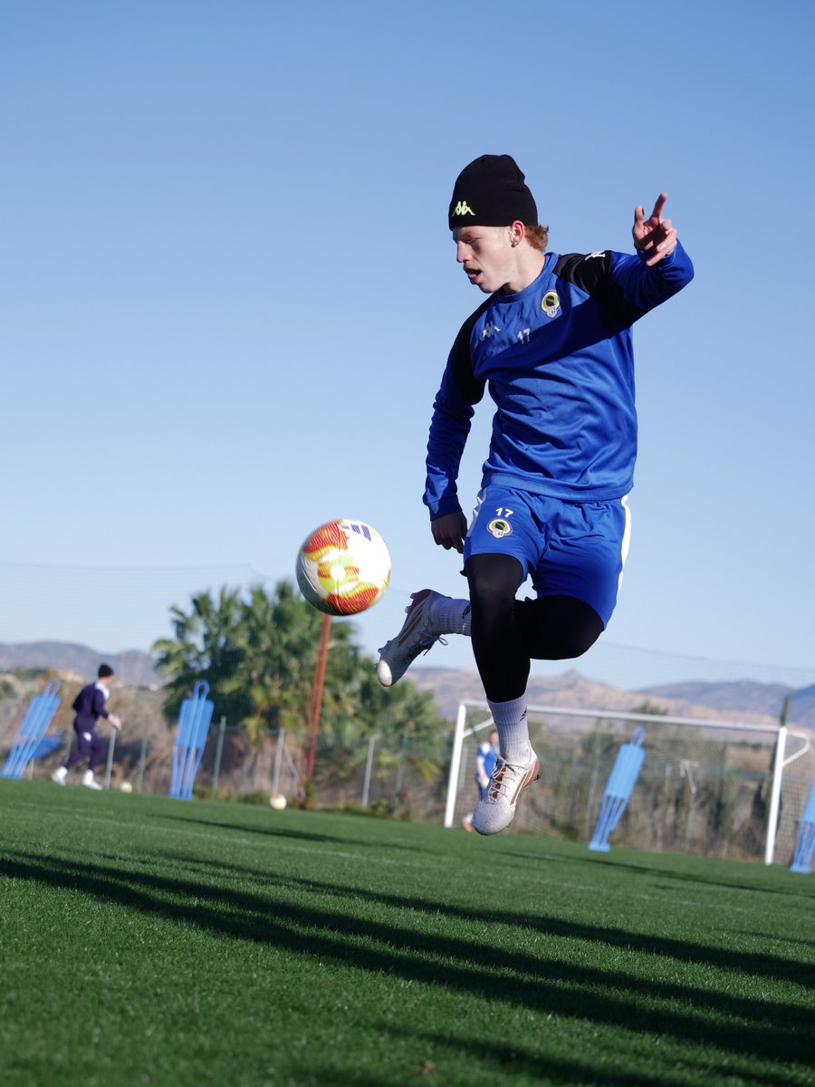 Hércules CF 💙🤍💯 tweet media