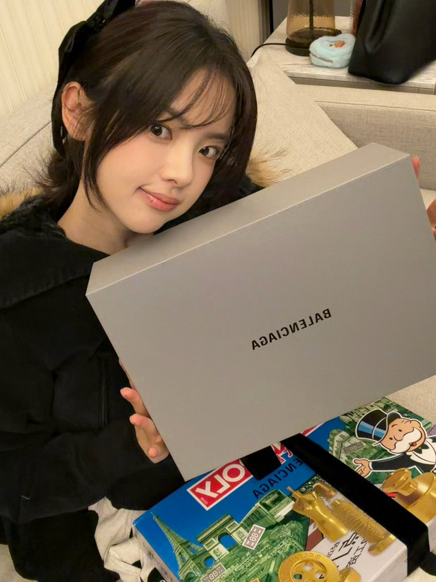 wildpawsitive's tweet image. ㅤㅤ

ㅤㅤ   ╰⪼𝘒𝘰𝘮𝘱𝘭𝘦𝘬𝘴 𝘚𝘪𝘦𝘳𝘳𝘢 𝘝𝘪𝘴𝘵𝘢      
ㅤㅤ ㅤ• 20:48 ωιв  
ㅤㅤㅤ     Kesayangan aku😳
ㅤㅤ
ㅤㅤㅤㅤ