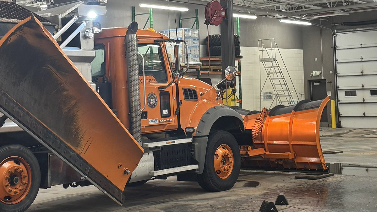 UDOT Cottonwood Canyons tweet media