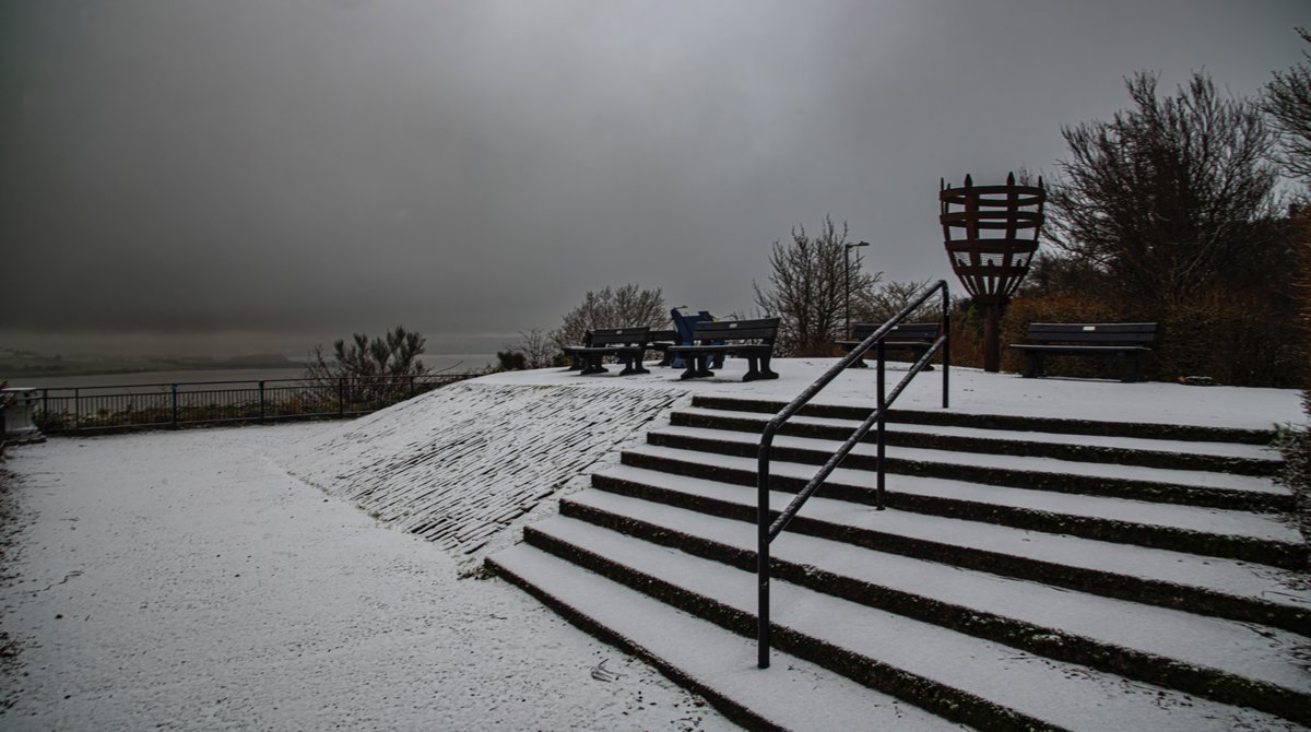 gregoreroach's tweet image. Greenock Lyle hill today #Greenock #Inverclyde #Scotland #January #snow @VisitScotland @discinverclyde @inverclyde