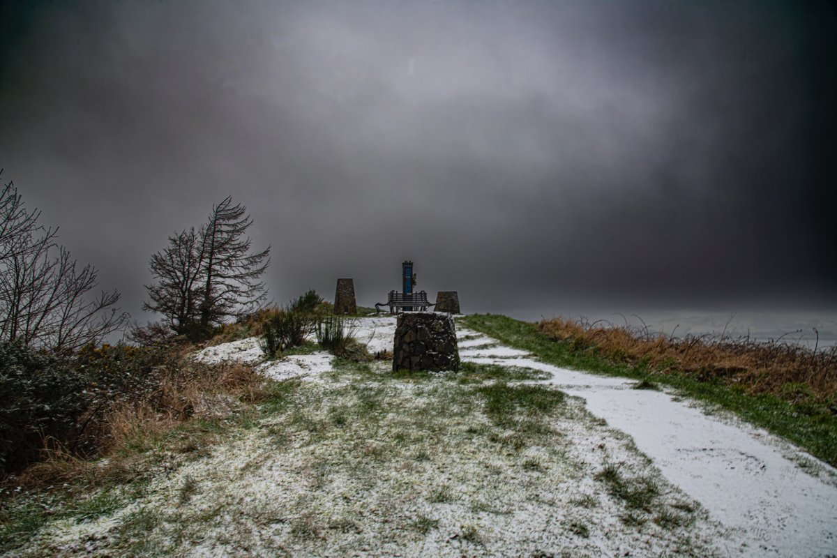 gregoreroach's tweet image. Greenock Lyle hill today #Greenock #Inverclyde #Scotland #January #snow @VisitScotland @discinverclyde @inverclyde