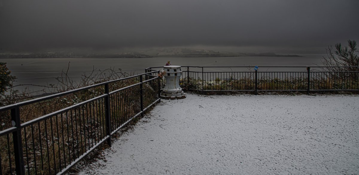 gregoreroach's tweet image. Greenock Lyle hill today #Greenock #Inverclyde #Scotland #January #snow @VisitScotland @discinverclyde @inverclyde