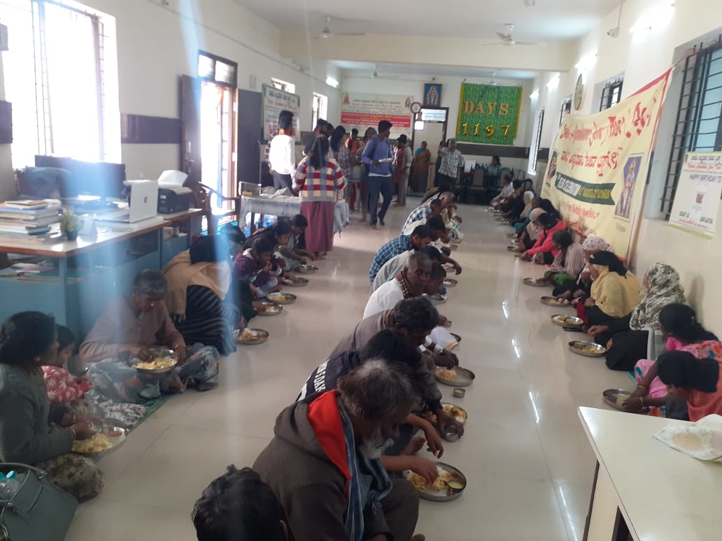 ಅಖಿಲ ಕರ್ನಾಟಕ ರಾಕಿಂಗ್ ಸ್ಟಾರ್ ಯಶ್ ಅಭಿಮಾನಿಗಳ ಸಂಘ™ tweet media