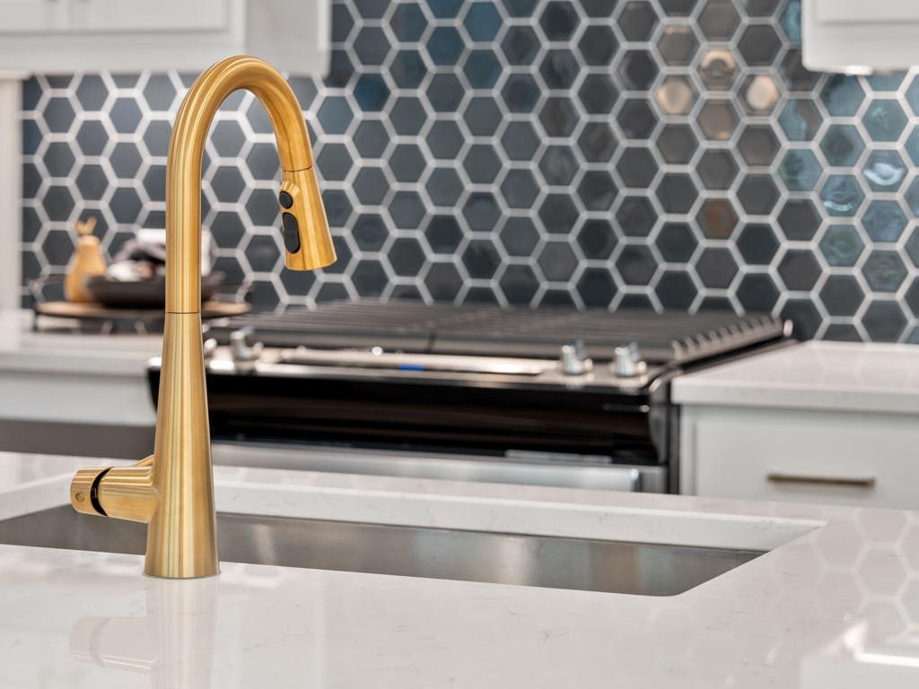 Discover the Brooks plan at Wildwood Place in Powder Springs. This two story townhome features open living, a flexible loft and a private owner’s suite in a wooded community close to it all. Read the blog to explore more.
tratonhomes.com/wildwood-place…
#PowderSpringsGA