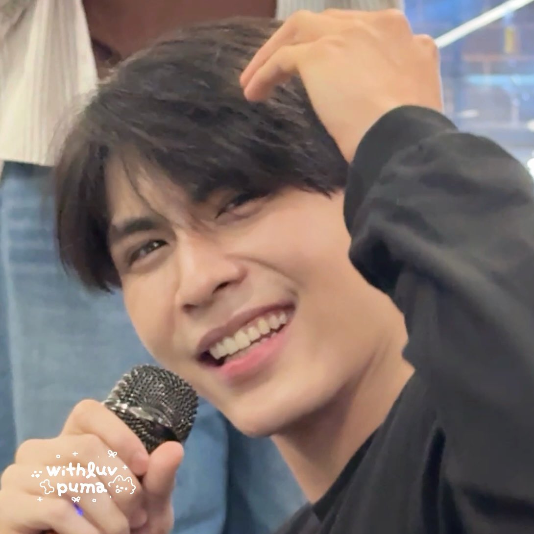 แกว่าชั้นยังอยู่ป่ะ ชั้นเสียแร้ววจริง ๆ พูม่ายิ้มหวาน ตาแป๋ว บ้อกแบ้กตรงหน้าอ่า ~ 🐶🫳🏻

#HAPPY_PUMAKK_DAY
( #puma_kk <a href="/Puma_kk4/">Puma_kk</a> )