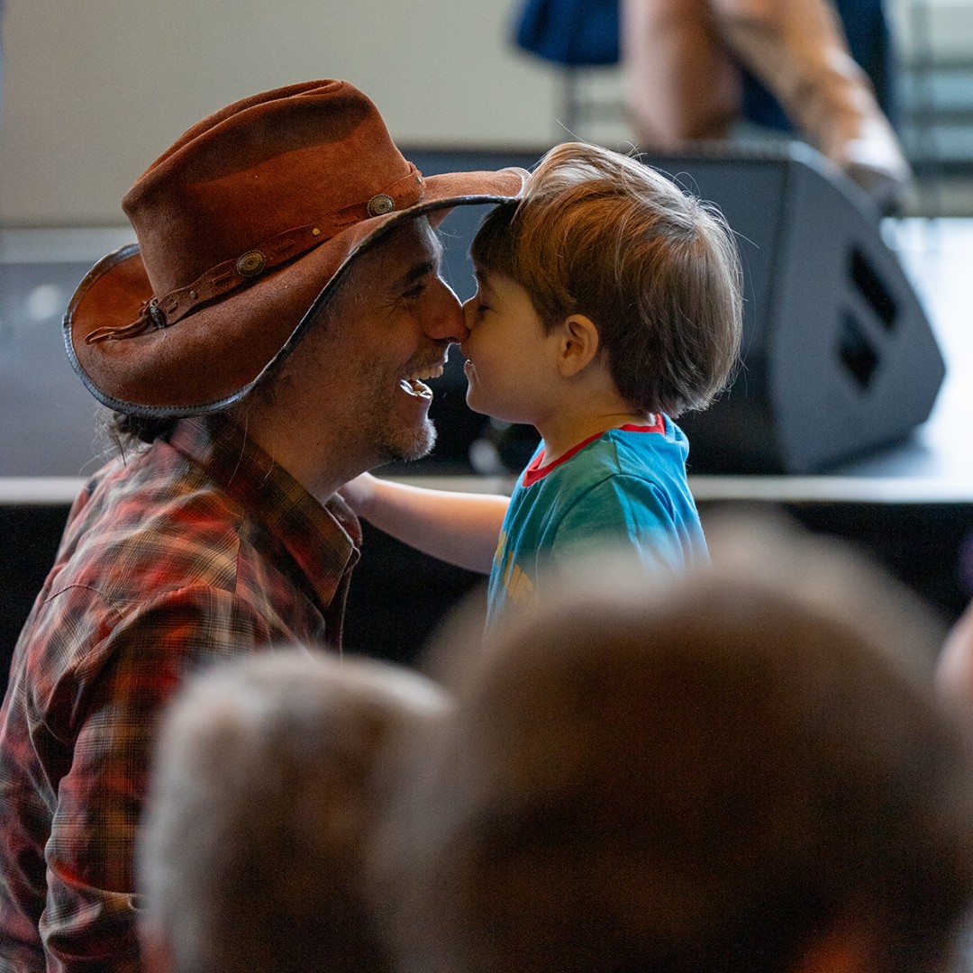 HighwaysFest's tweet image. Introduce your little ones to the joy of country music and start your Sunday morning at Country for Kids 🤩

Secure your tickets for the main auditorium and the additional side events now 👉 ow.ly/G2GT50XwMTH