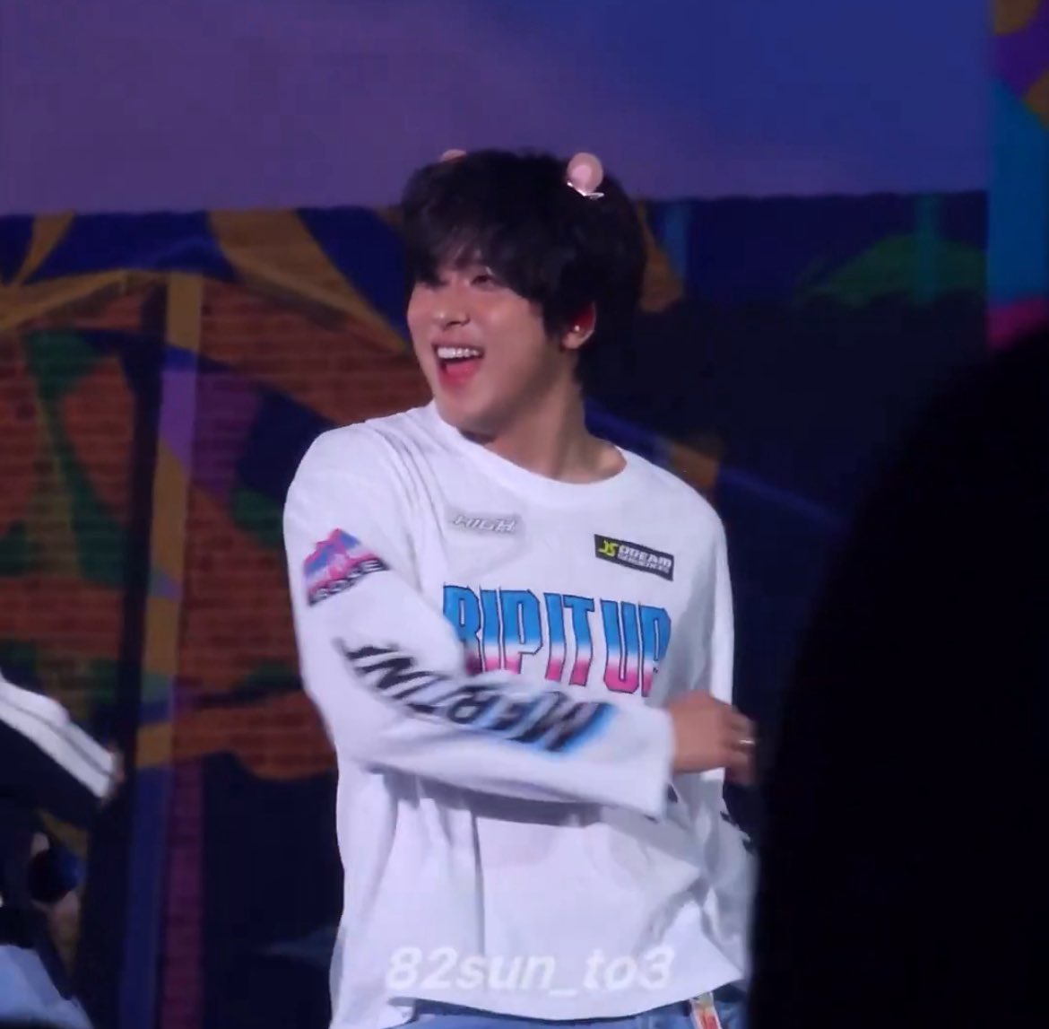 Zz_endD's tweet image. 진짜 너무 귀여워요………………………….🥹