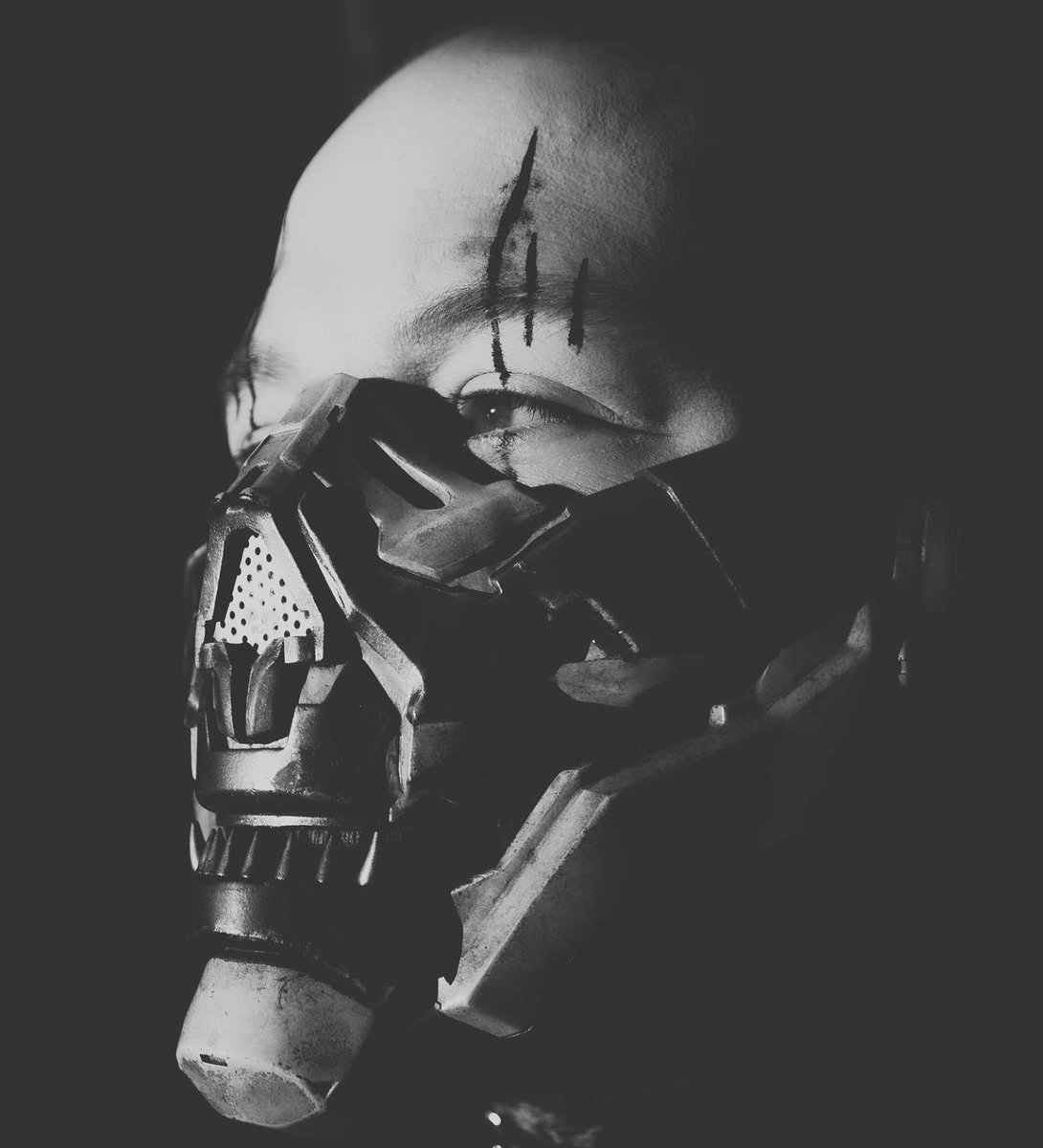 SOTSPodcast's tweet image. Ryan Sitkowski (Motionless In White) was released on this day 35 years ago.

📷 by Ichabod Images