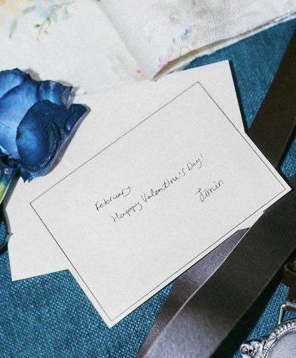 btswingsjm7's tweet image. — Tendremos a Park Jimin como el protagonista de la portada de Febrero con amor y romance de Vogue Korea. ✨ 

“Febrero Feliz Día de San Valentín
Jimin”