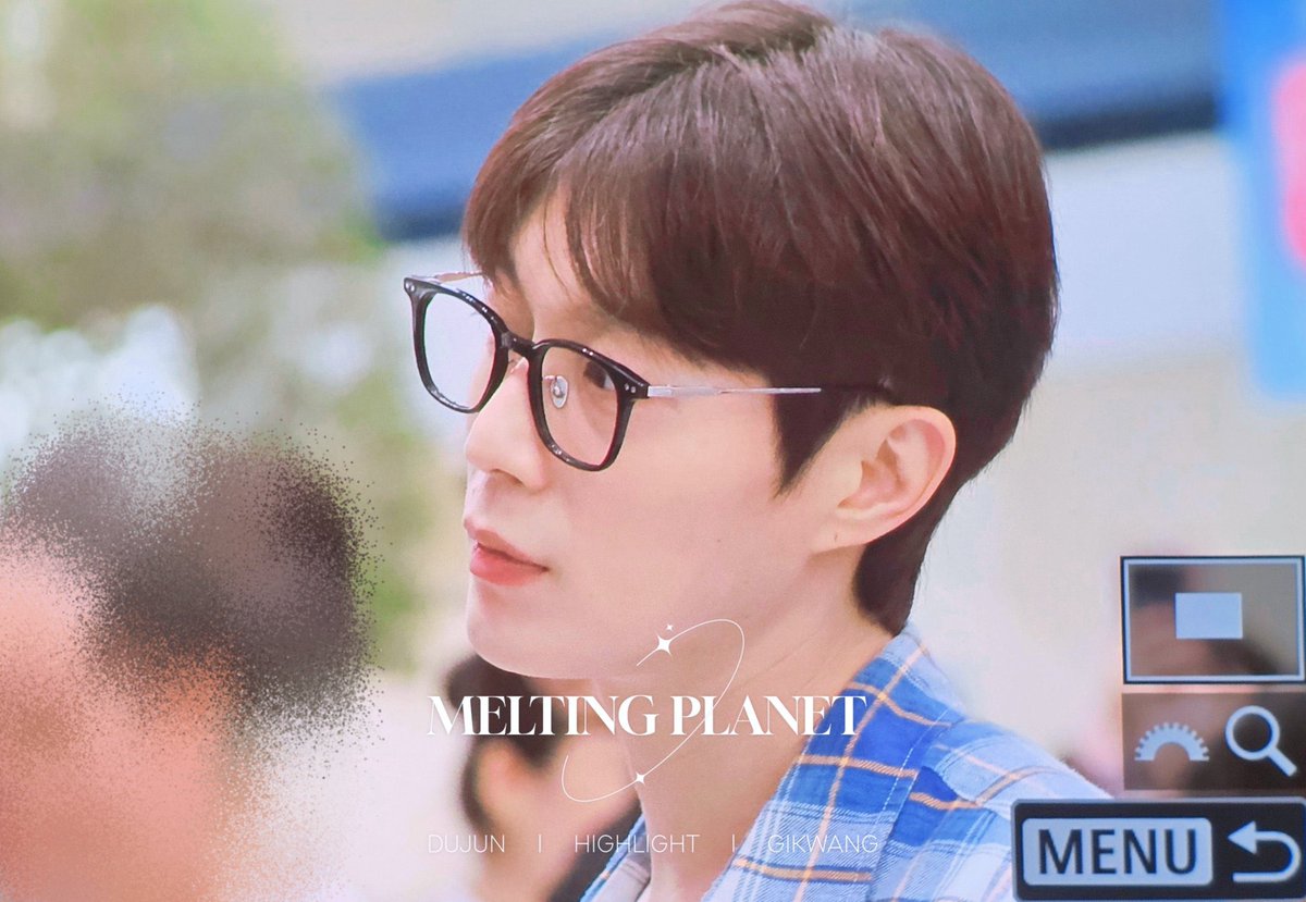 Highlight_DR's tweet image. 두준이 애착 안경 정보

👓 매그앤드로우 GENE2 브라운