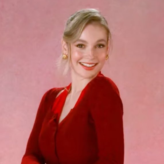 _gracieling's tweet image. I AM IN LOVE