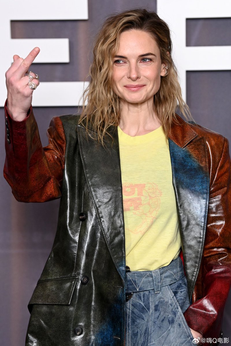 thinkerferguson's tweet image. rebecca ferguson said happy new year!