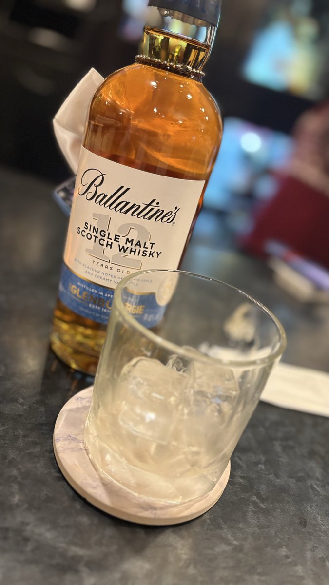 09uri's tweet image. 今年もボトルを入れました