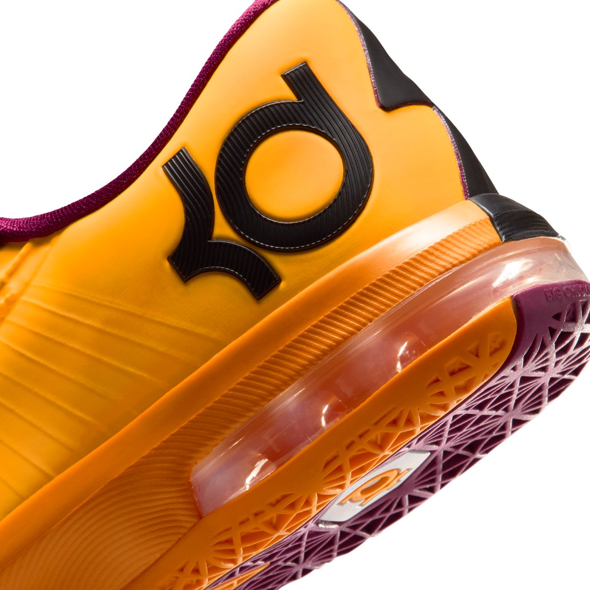 FIRST LOOK: Nike KD 6 Retro “Peanut Butter &amp; Jelly” 🥪 <a href="/KDTrey5/">Kevin Durant</a> 

🗓️ Spring 2026
📝 IB6903-800
💵 $145
📷 *gs size pictured