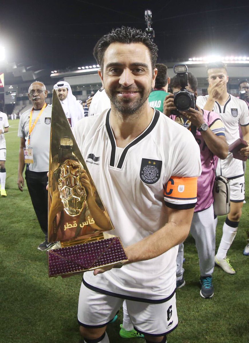 johnnycortes's tweet image. Ronaldo in 2016 :
"what does it matter to me what Xavi says? He plays where? In Qatar [somewhere], I don’t know.

4 official titles            0 official titles