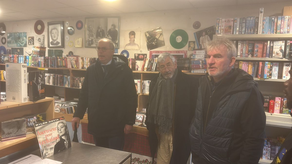 Image de Préfet de la Sarthe - #Solidarité | Immersion au cœur de la communauté Emmaüs Sarthe 🛋

Cet après-midi, M. Sébastien Jall