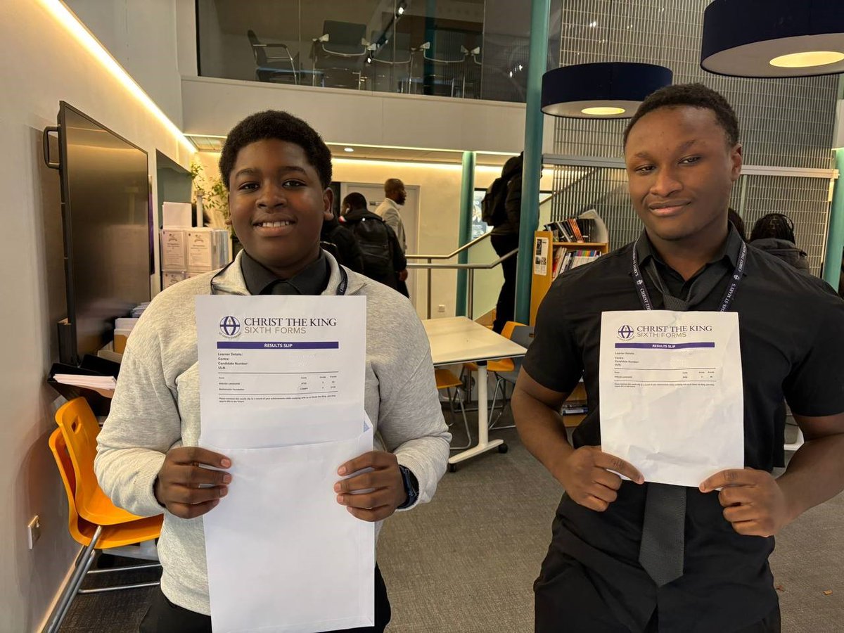 ctksfc's tweet image. So many smiles for GCSE Results! 🎉📄

Huge congratulations to our students on their achievements -  your hard work has paid off and we couldn’t be prouder. We can’t wait to see what you achieve next!💙✨

#GCSEResults #ProudMoments #CTKSixthForms #StudentSuccess