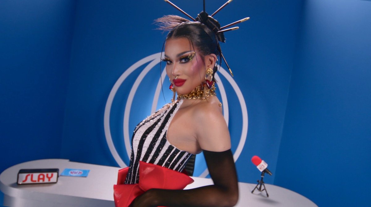 The face, the fashion, the fantasy, and the future of drag! ?✨?

One and only MINTY FRESH!

#DragRaceUK #DragScenePH #MintyFresh