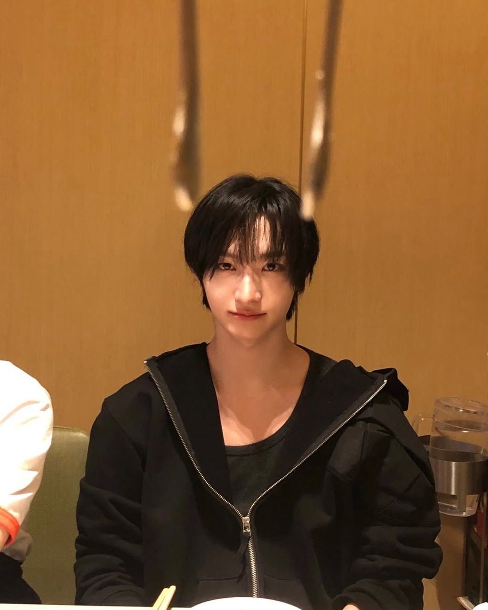 bbibbow's tweet image. 동화 흑발 정말정말 아랑함 .....