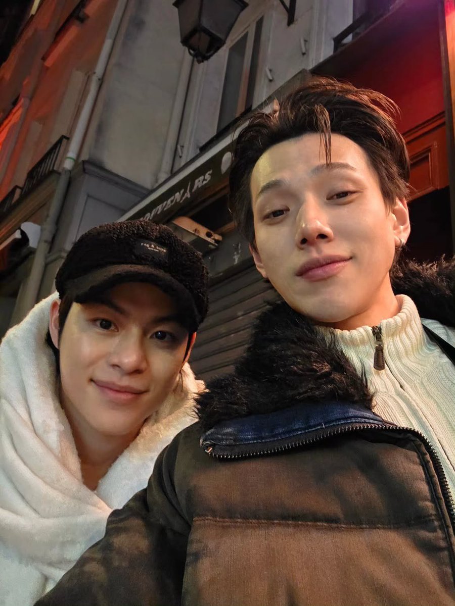 beyourNUBDAO's tweet image. ꔛ ⭐
IG Update : oueiija 

“ Dumb nighttt ”

#ต้าห์อู๋ #oueiija #DAOU 
#byNUBDAO