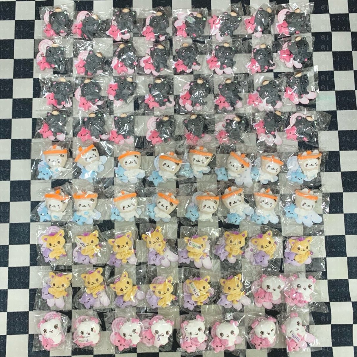 hwishy_shop's tweet photo. พร้อมส่ง

NCT WISH md - fanlight mini doll keyring
ตุ๊กตา พวงกุญแจ

🌟 ชิอน ริคุ ยูชิ ซาคุยะ
ชิโอนิ่ง คุริ บับเบิ้ลนยัง ปัง พังงี่

♡ 580.-
♡ ส่งเหมา ems 40.-

#ตลาดนัดnctwish #ตลาดนัดnct https://t.co/QiveqA4SCR