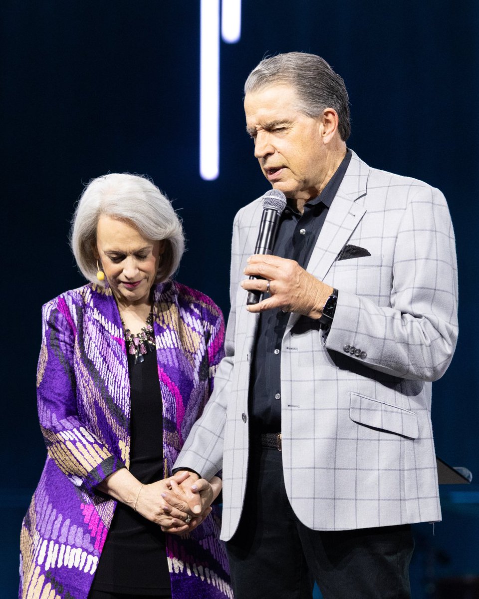 NancyDeMoss's tweet image. Precious ones,

This is not a report I had hoped to be sending. But the Lord is making His will known to us and we are saying, "Yes, Lord. We surrender to Your plan, knowing that You are good and You can be trusted to write our story."

Nearly three years ago, Robert released a…