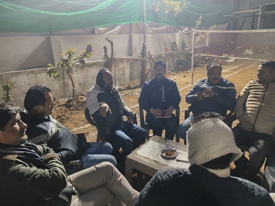 nareshsinghbjp's tweet photo. 12 जनवरी को जम्मू में VB-GRAM G पर होने वाले सम्मेलन को लेकर आयोजित बैठक को संबोधित किया एवं होने वाले कार्यक्रम की समीक्षा की।
#VBGRAMG4ViksitBharat 🇮🇳 https://t.co/3IrX9WnnhK