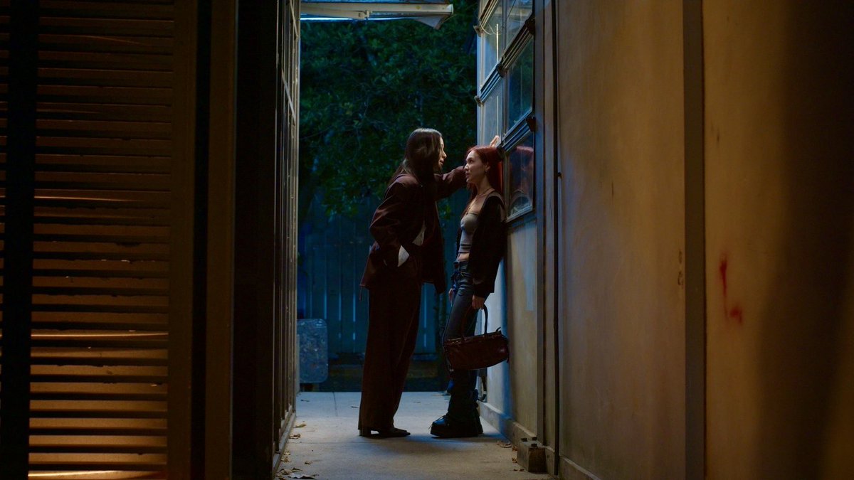 GirlRulesGMMTV's tweet image. ให้ทายคืนนี้ใครไปส่ง 🙂

#GirlRulesSeries #GMMTV
@panlyyy @loverrukk